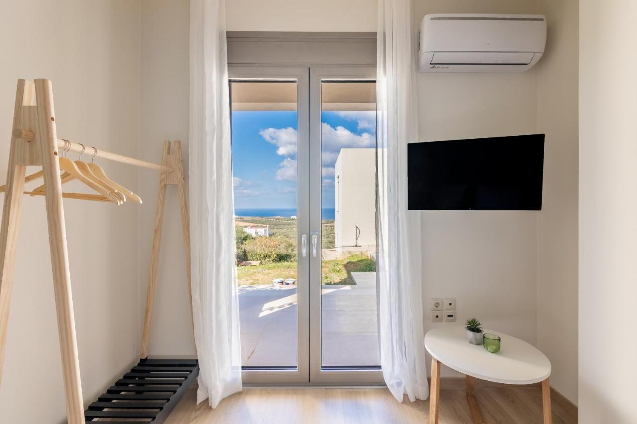 3 Bedroom Villa With Stunning Sea View & Private Parking Elia  ภายนอก รูปภาพ